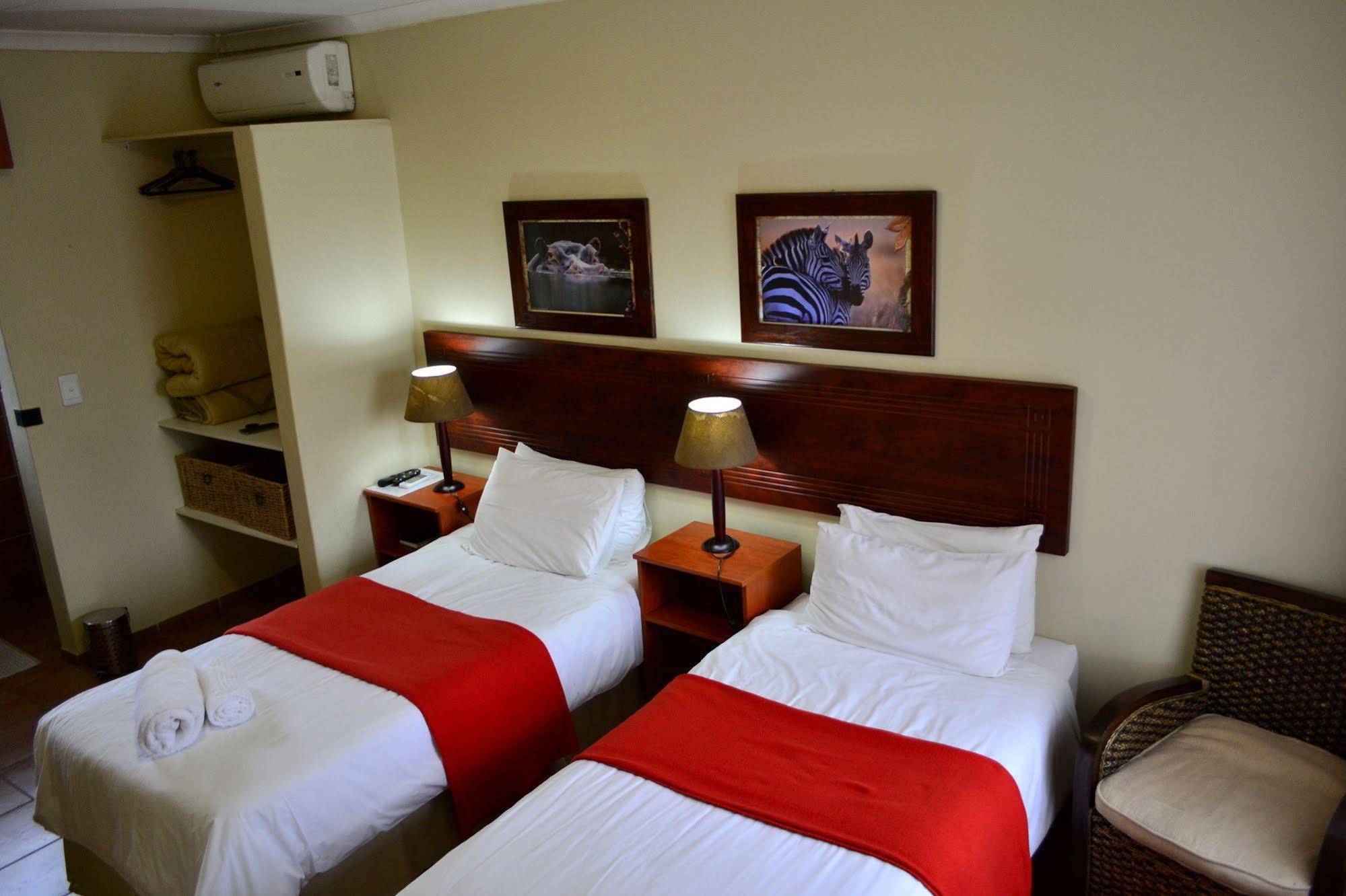 Morulana Guest House Kempton Park Exterior foto